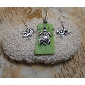 Green Sea Glass Style Turtle Necklace and Earring Set Handmade Wire Wrapped